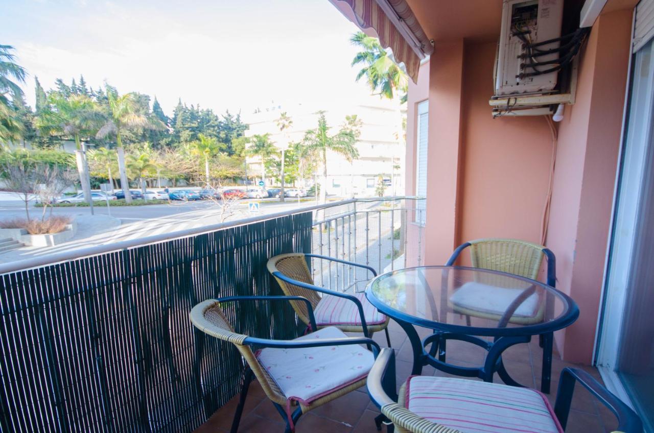 Aparment Neptuno- Located On The Promenade A Few Metres From The Beach. Estepona Exterior foto